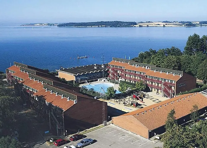 Klinten פאבורג